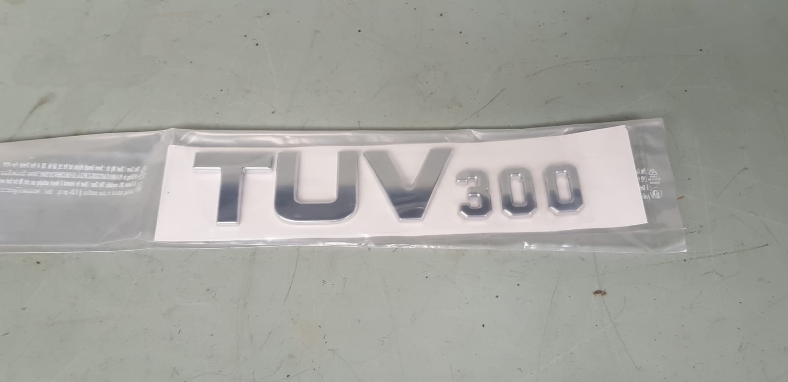 Mahindra TUV 300 - Accessories | I Auto Spares