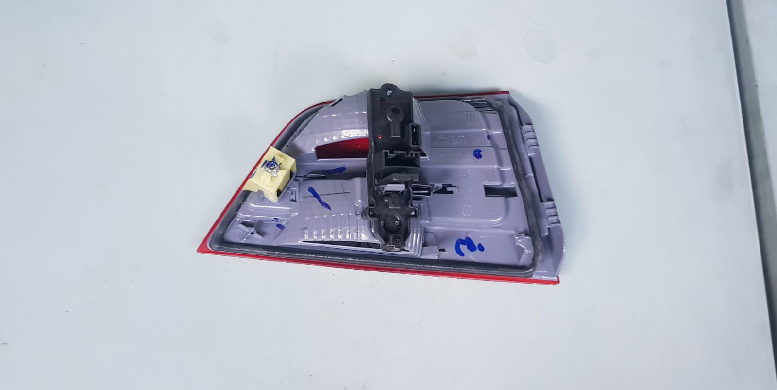 BMW X3 - Right Rear Trunk Lid Light | I Auto Spares