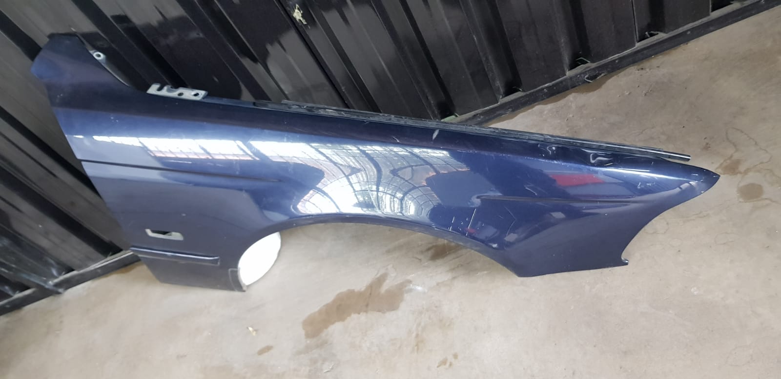 BMW E39 2000 - Right  Front Fender | I Auto Spares