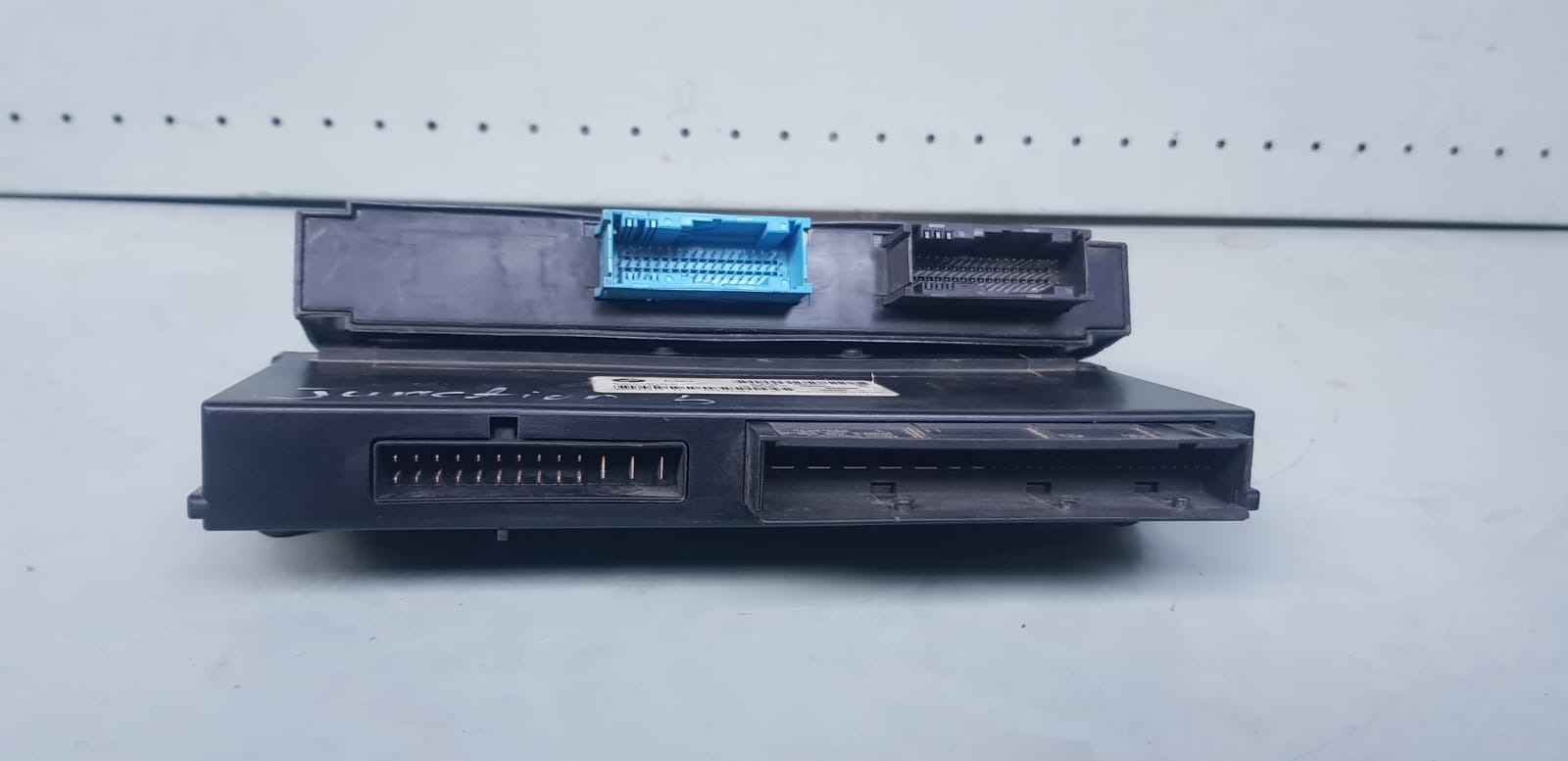 BMW X6 (V8) 2009- Junction Box | I Auto Spares