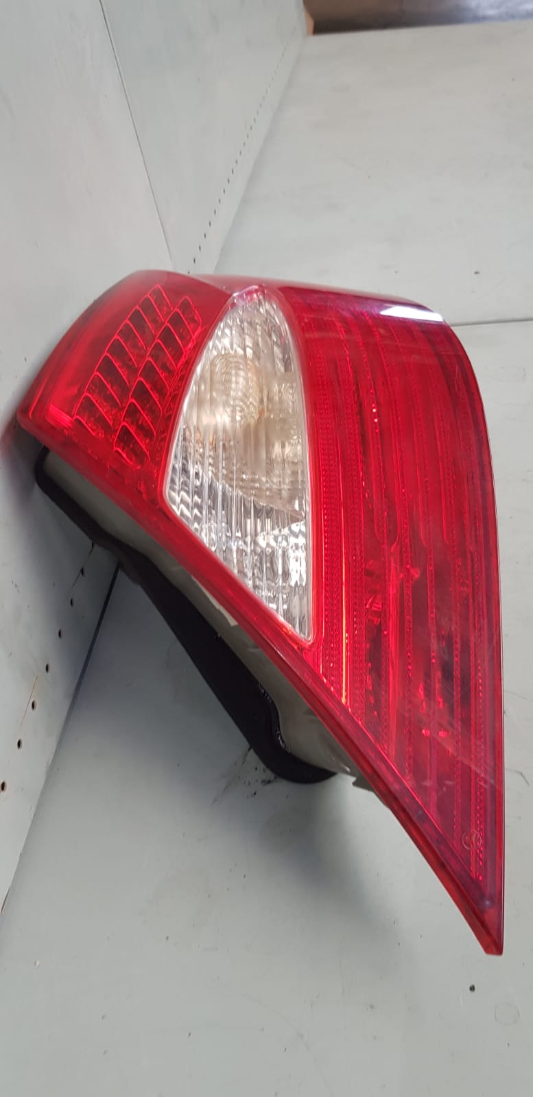 Mercedes Benz CLS W219 2006- Right Side Tail Light - I Auto Spares
