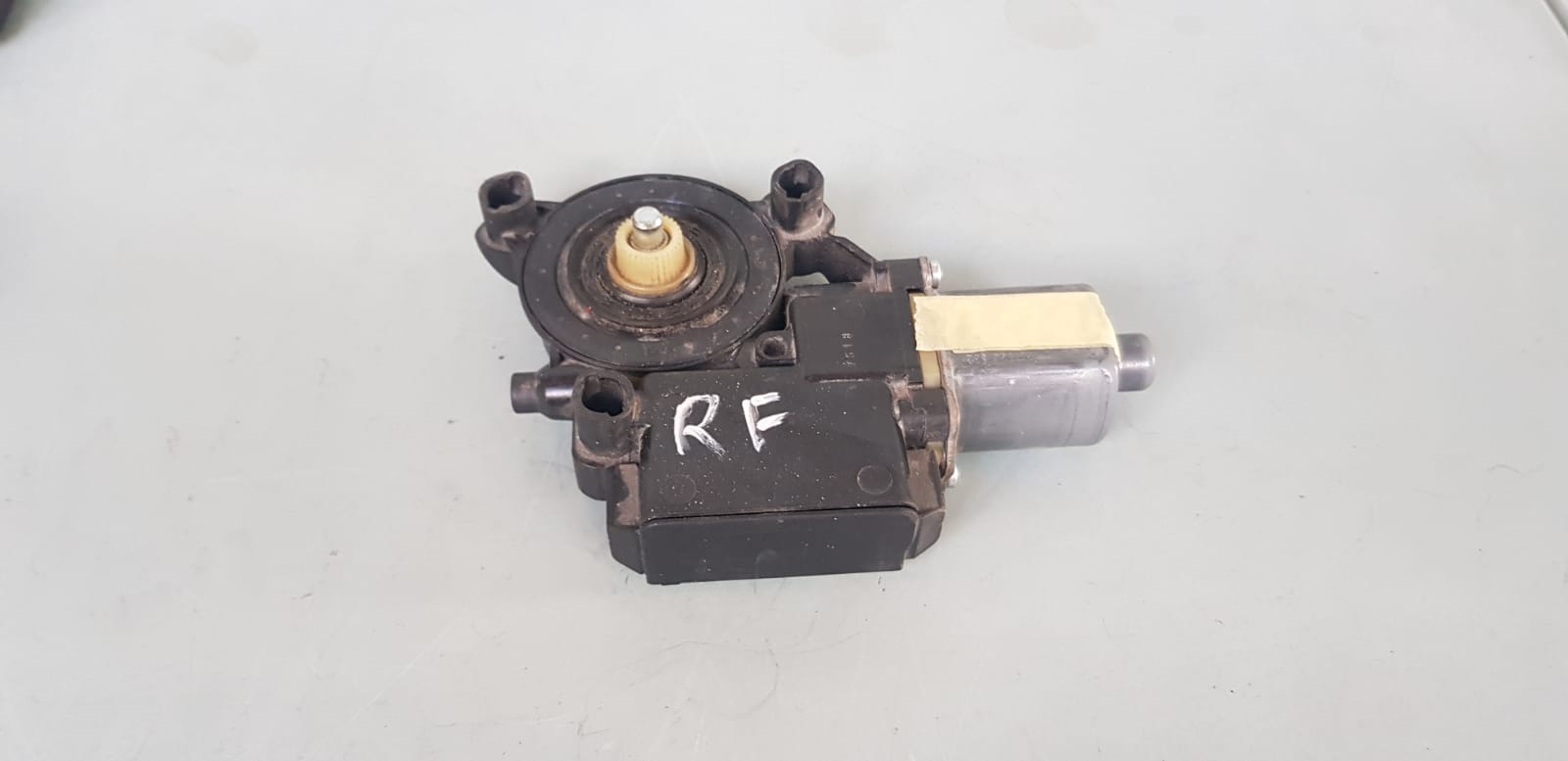 VW Polo Tsi, Vivo, Tranporter - Right Front Window Regulator Motor - I Auto Spares
