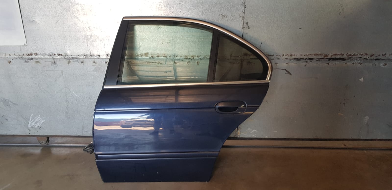 BMW E39 530i M Sport 1995- Right Front Door - I Auto Spares