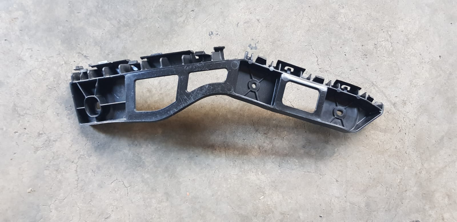 Rear Bumper Slide -- VW Polo 6 TSI | I Auto Spares