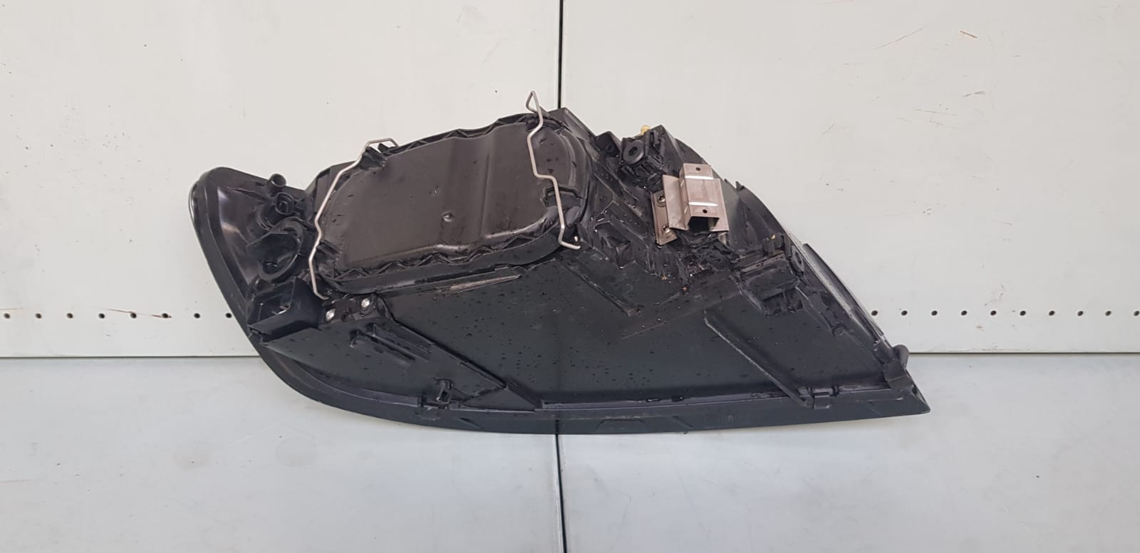 Volvo S40 v50 2004- Left Headlight | I Auto Spares