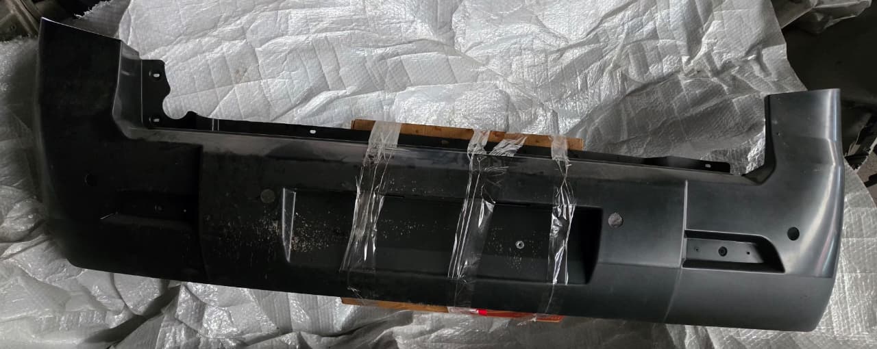 Mahindra TUV 300 -Rear Bumper (with PDC sensor) | I Auto Spares