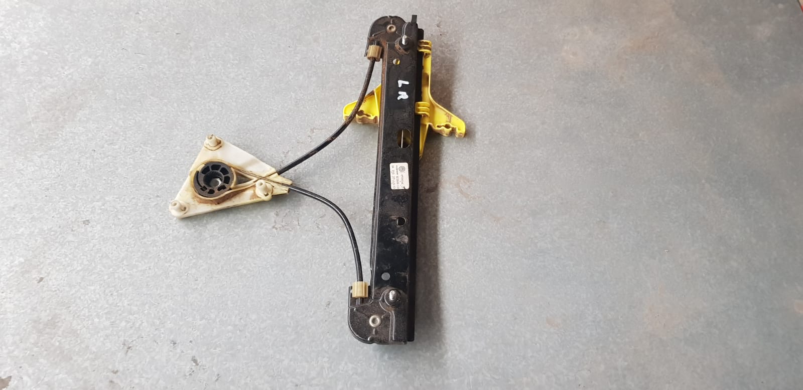 VW Polo 6, TSI, Vivo, - Left Rear Window Regulator - I Auto Spares