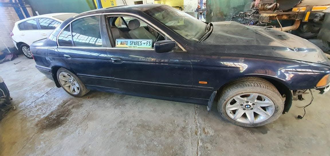 BMW E39 Stripping for Spares