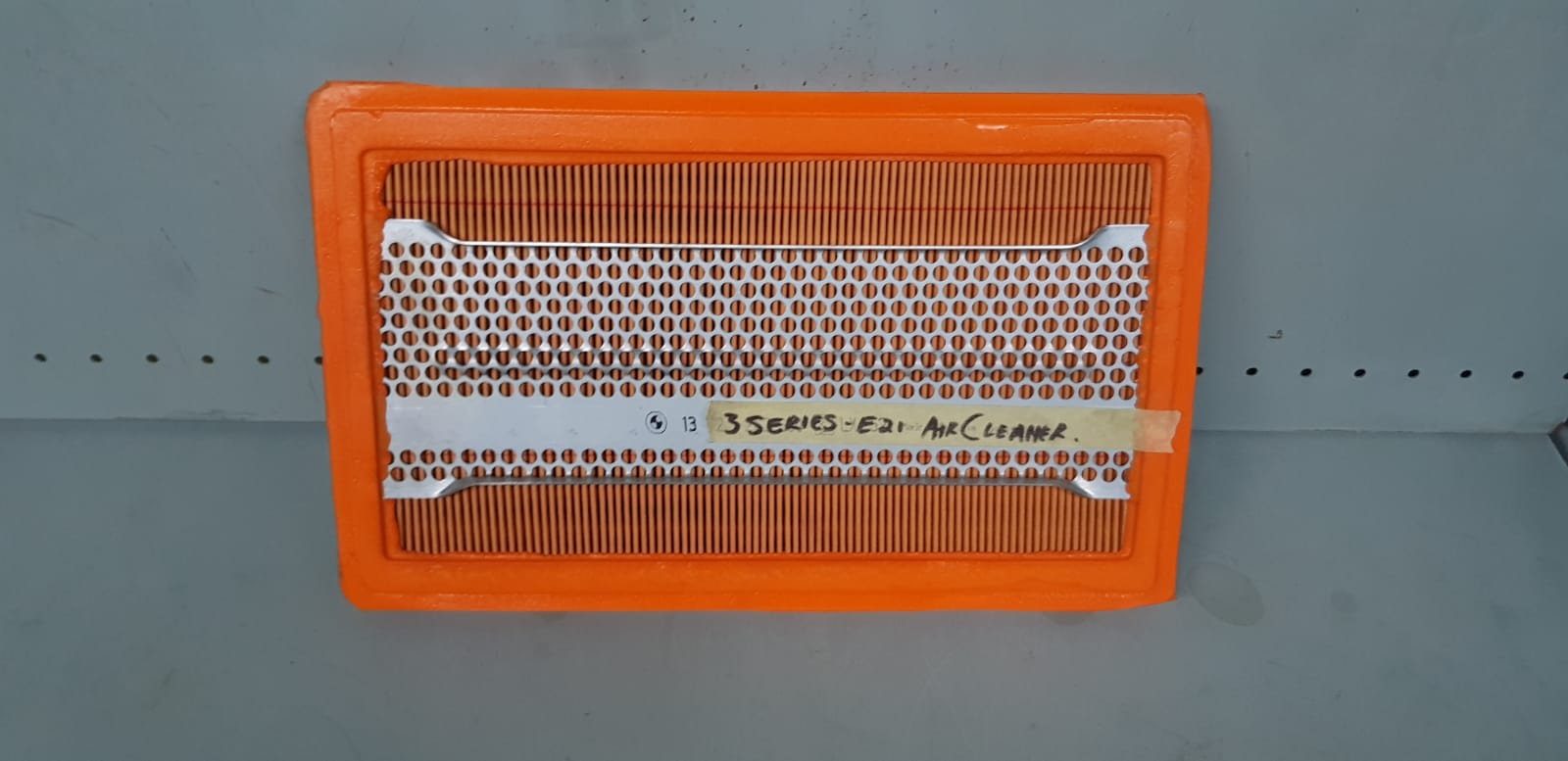 BMW 3 Series 21 - Air Cleaner | I Auto Spares