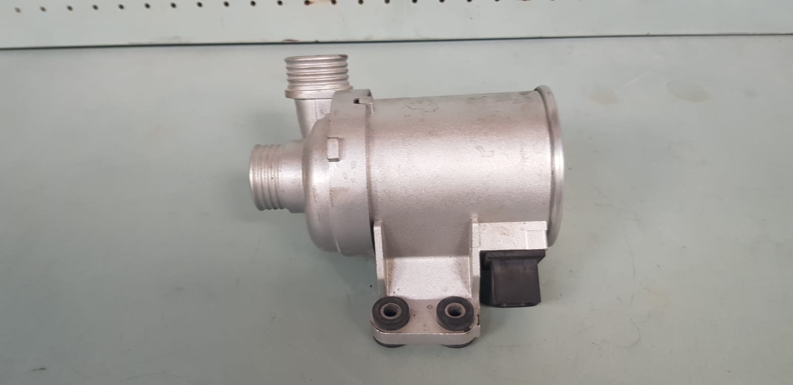 BMW 1 Series 135i - Electric Water Pump - I Auto Spares