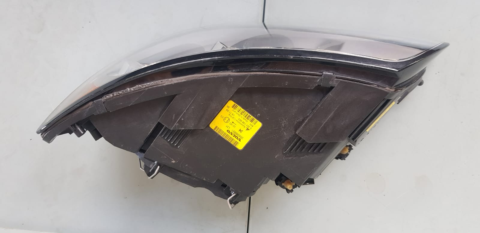 Volvo S40 v50 2004- Left Headlight - I Auto Spares