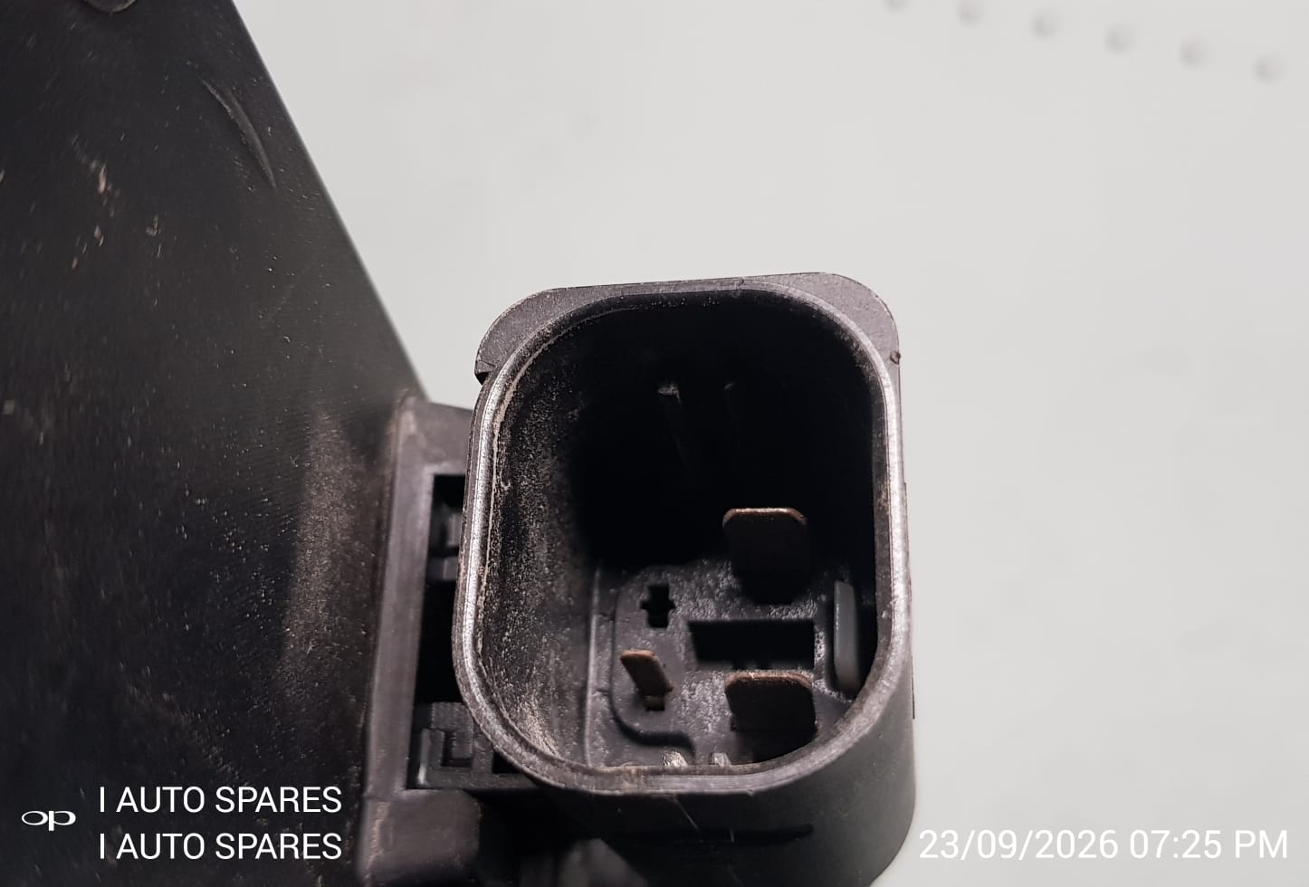 BMW X3 F25 - Radiator Fan | I Auto Spares