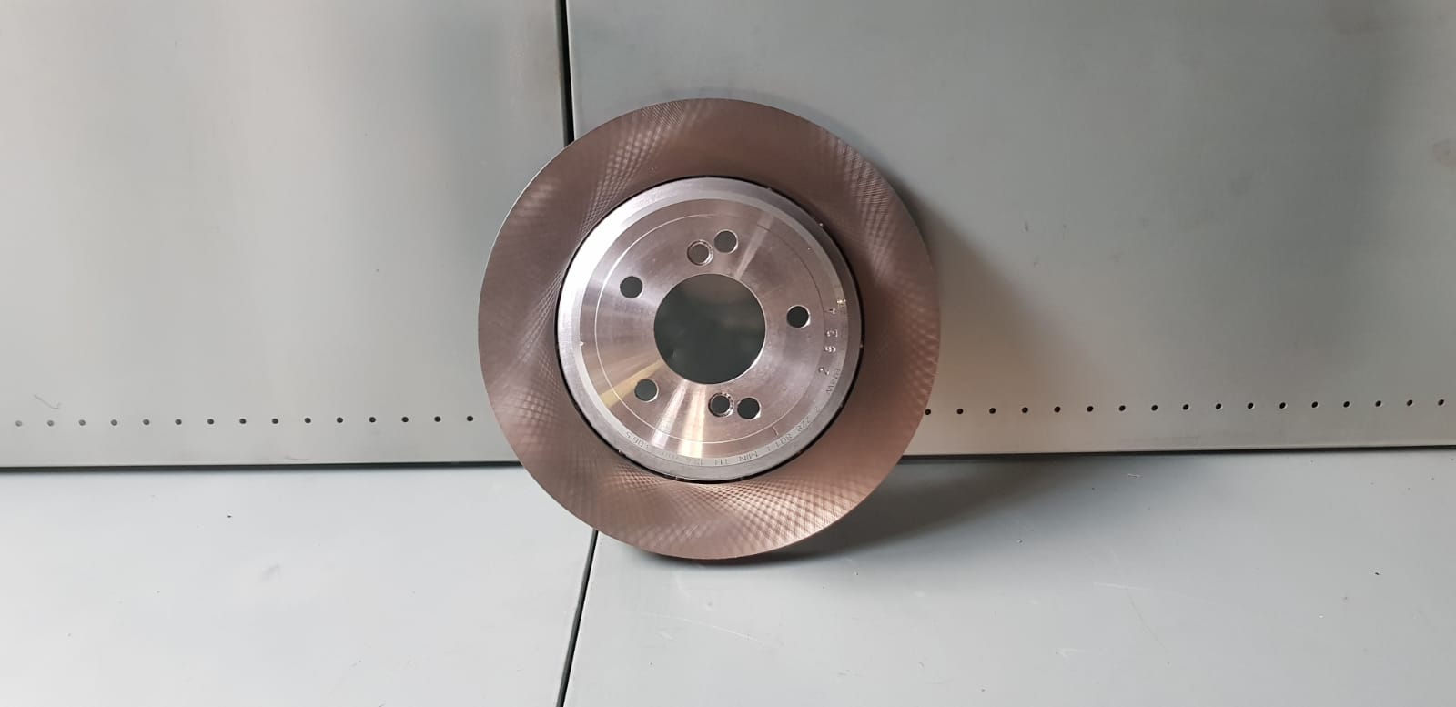 Rear Brake Disc Vent  - BMW 5 Series E39 | I Auto Spares
