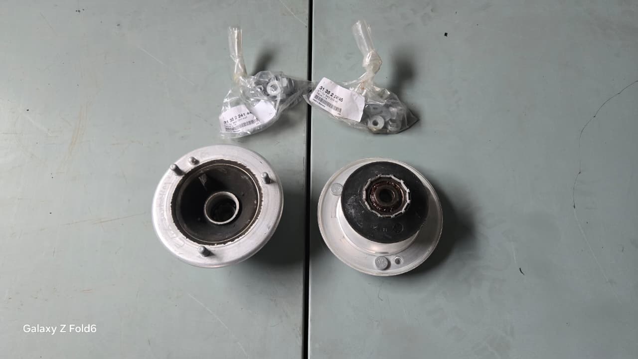 Front Shock Mounting - BMW E46 - I Auto Spares